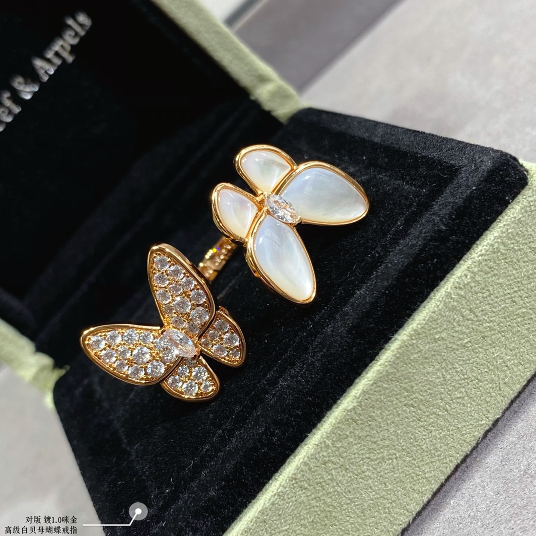 V*N CL*F & arpels advanced white fritillary butterfly ring