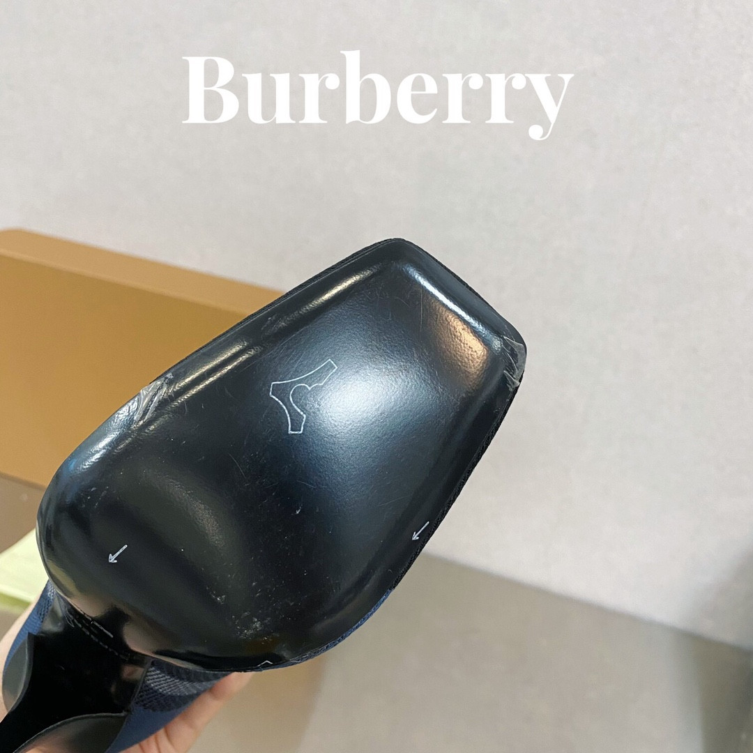 ua B**rry check high boots